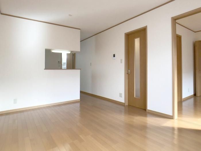 �y�����E���r���O�z�@