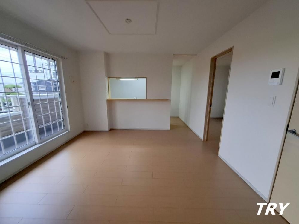 �y�����E���r���O�z�@