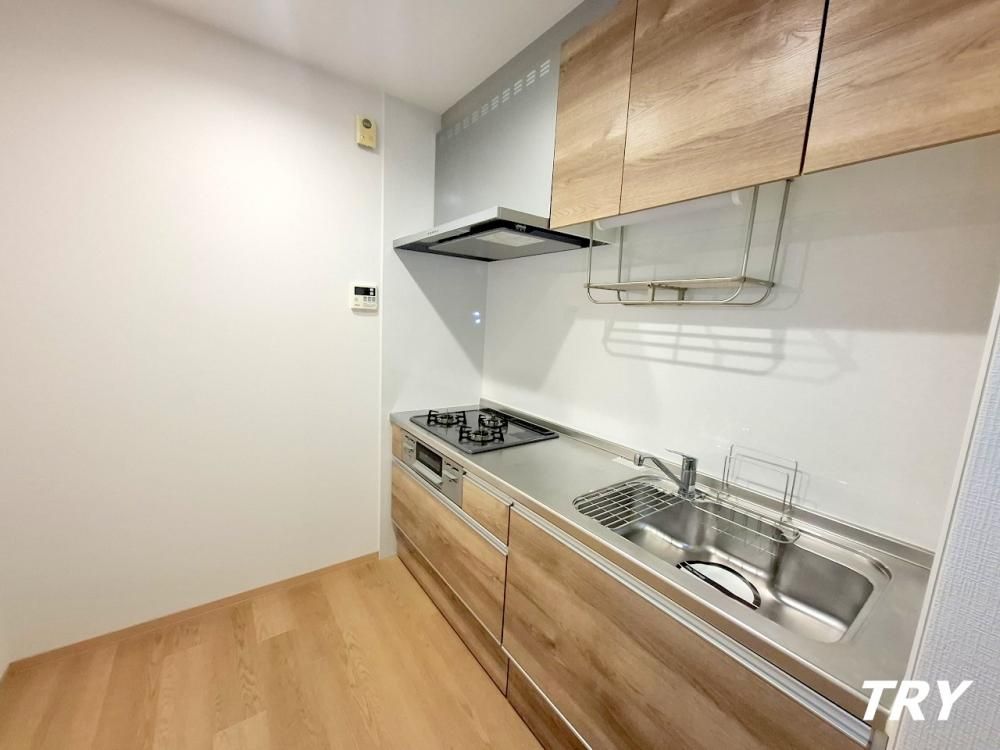 �y�L�b�`���z�@