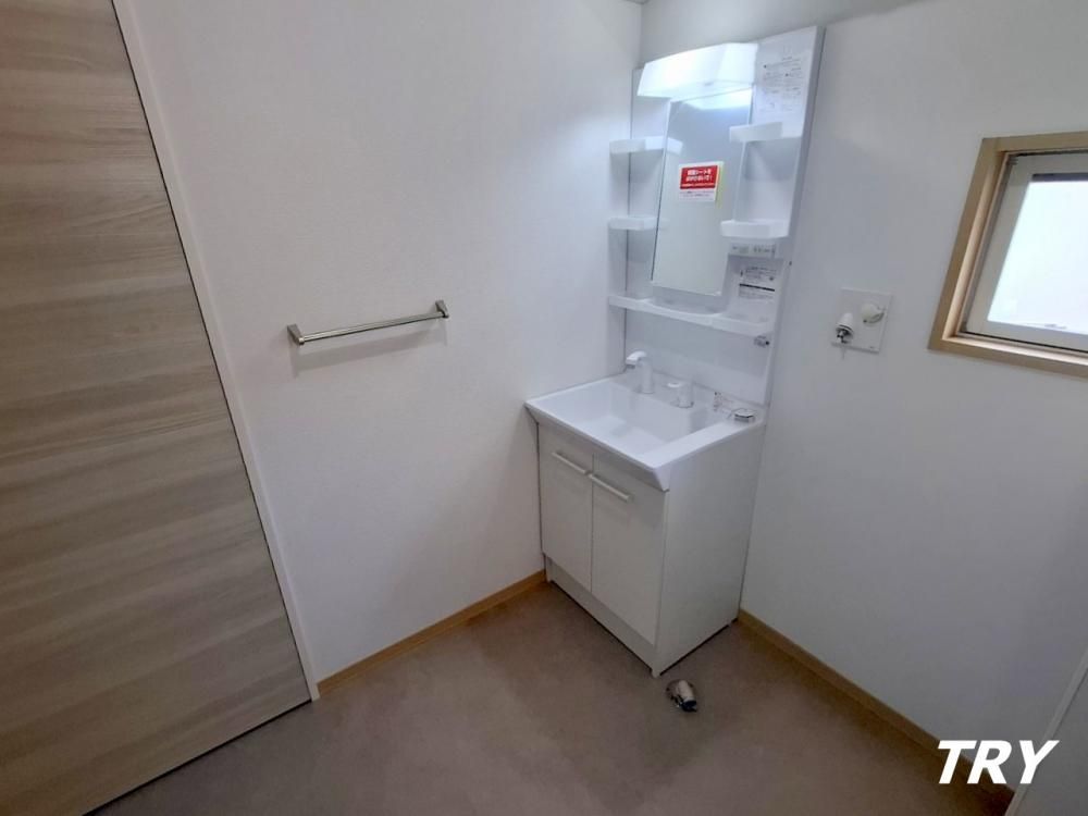 �y���ʏ��z�@