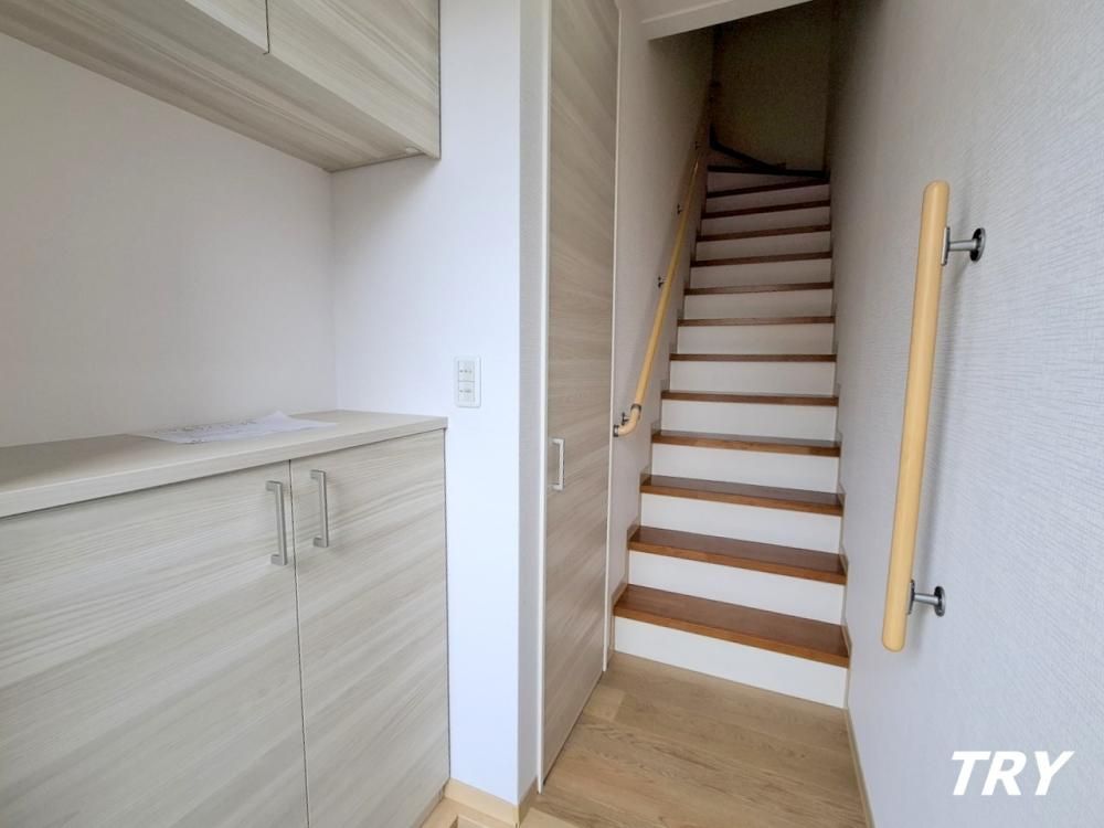 �y���ցz�@