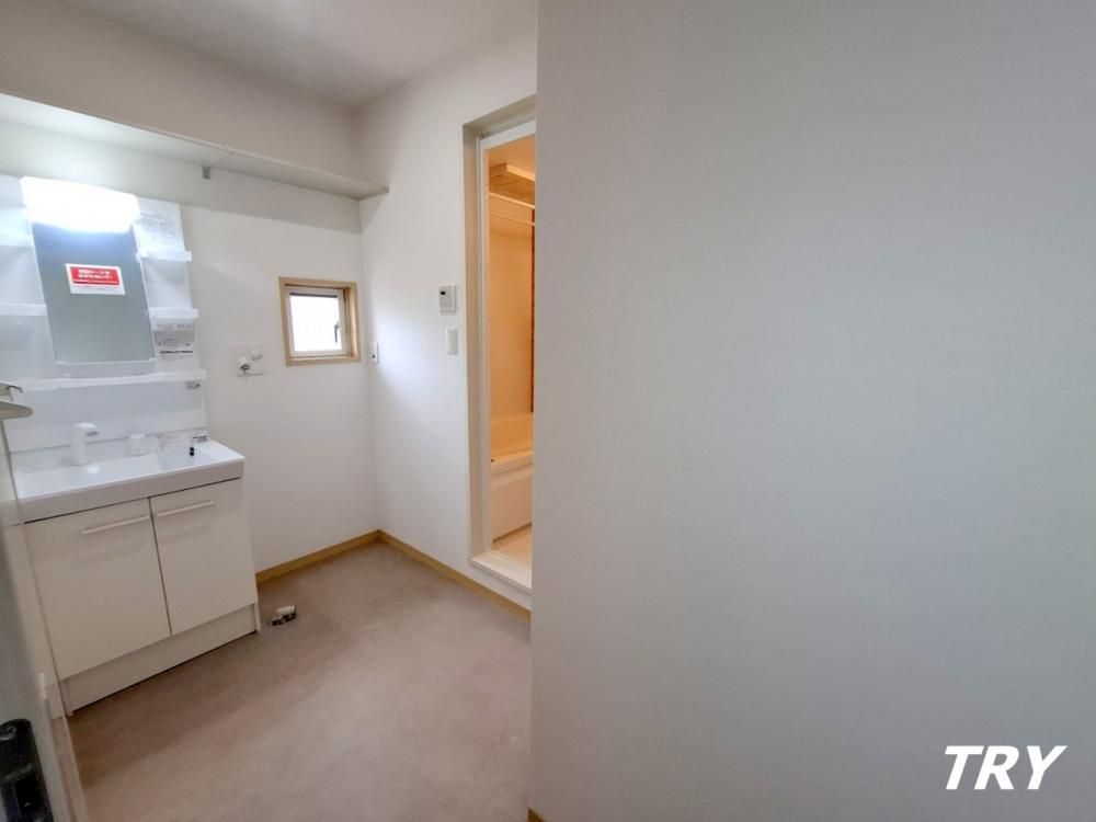 �y���ʏ��z�@