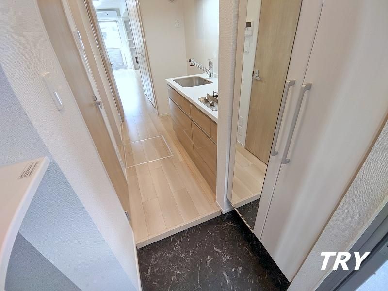 �y���ցz�@