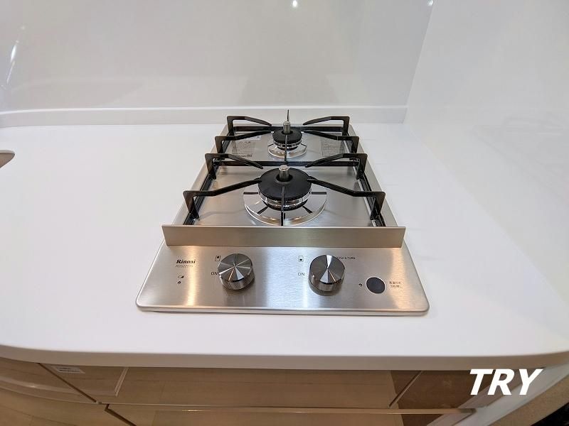 �y�L�b�`���z�@