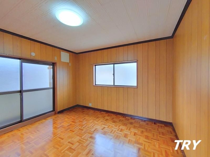 �y�Q���z�@