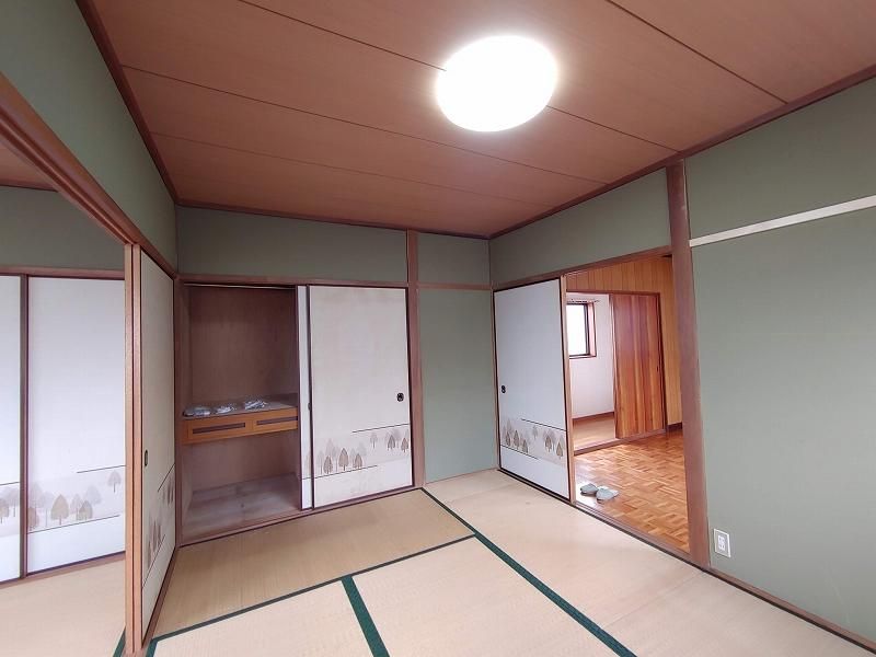 �y���̑������E�X�y�[�X�z�@