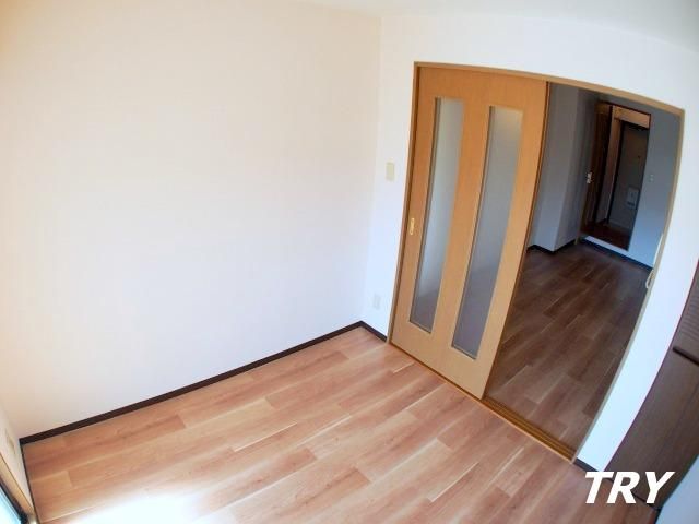 �y�Q���z�@