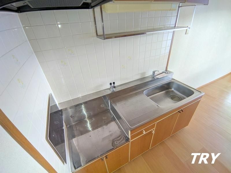 �y�L�b�`���z�@