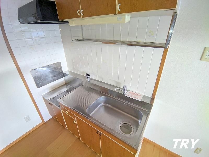 �y�L�b�`���z�@