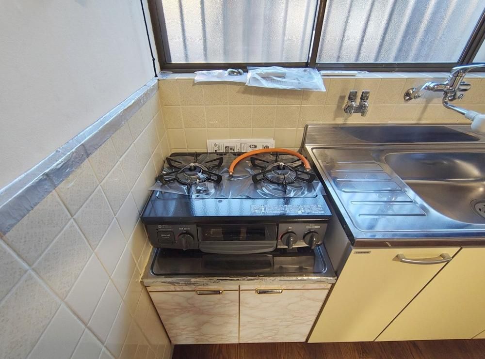 �y�L�b�`���z�@