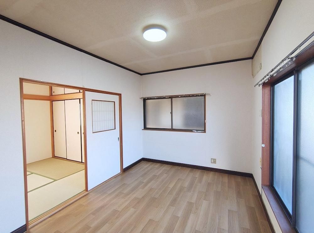 �y���̑������E�X�y�[�X�z�@