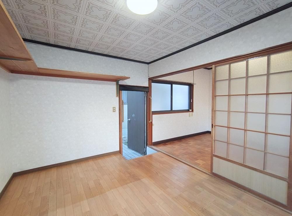 �y���̑������E�X�y�[�X�z�@