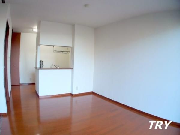 �y���ԁE���r���O�z�@