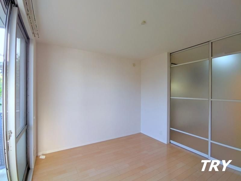 �y�Q���z�@