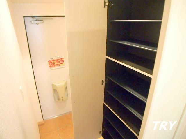 �y���ցz�@