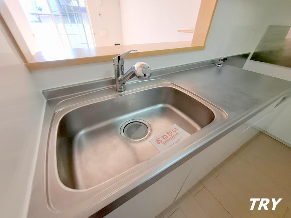 �y�L�b�`���z�@