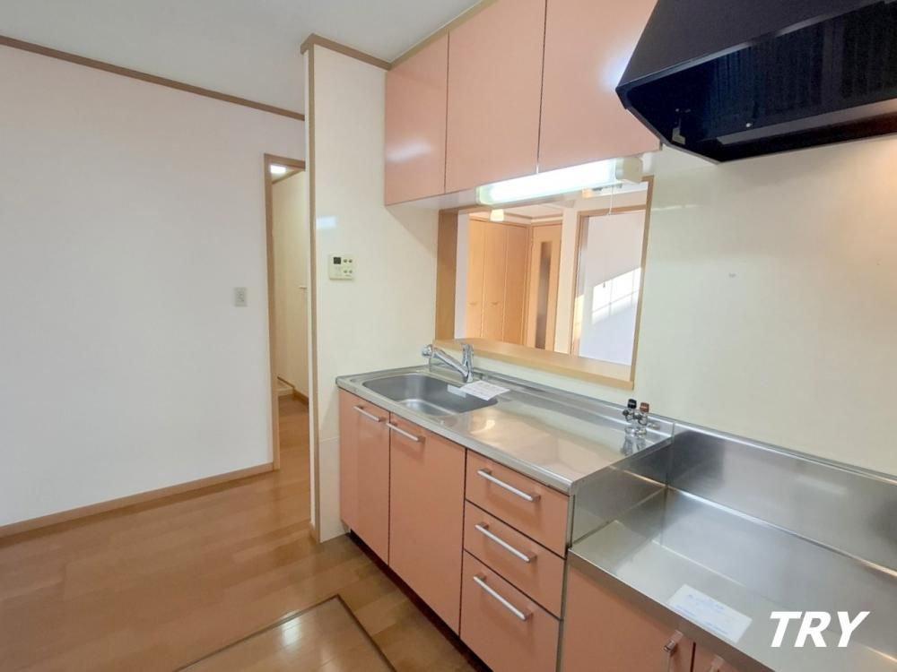 �y�L�b�`���z�@�J�E���^�[�L�b�`��