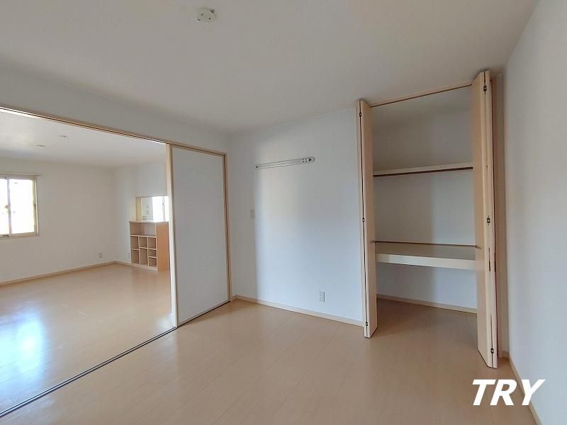 �y���[�z�@