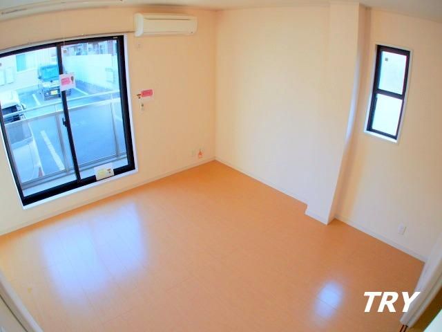 �y�Q���z�@