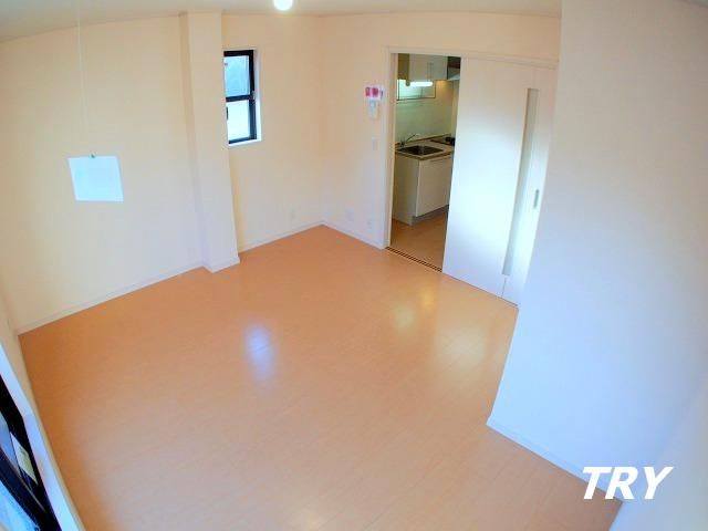 �y�Q���z�@