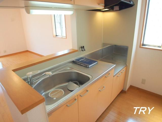 �y�L�b�`���z�@