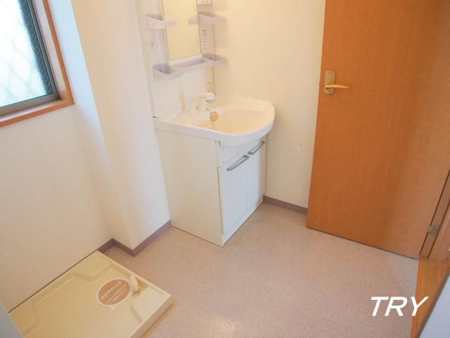 �y���ʏ��z�@