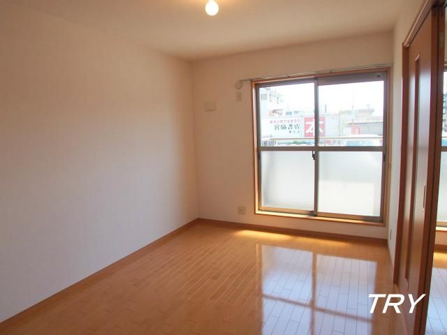 �y���̑������E�X�y�[�X�z�@