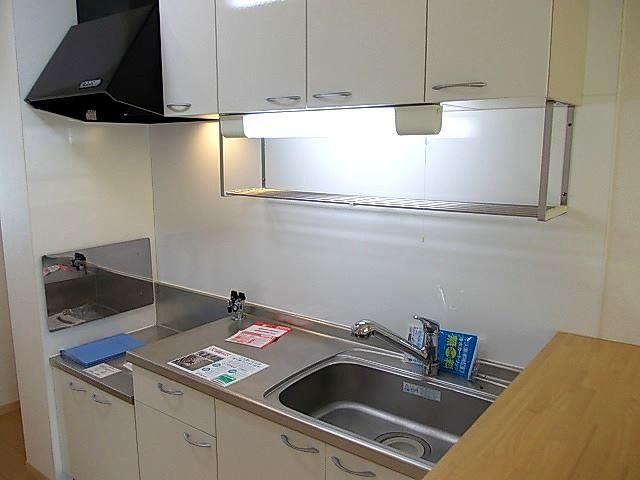 �y�L�b�`���z�@