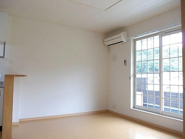 �y���ԁE���r���O�z�@