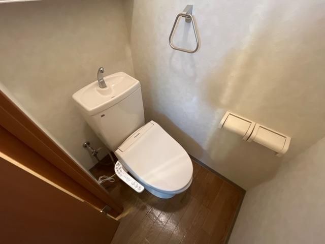 �y�g�C���z�@