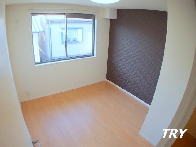 �y�Q���z�@