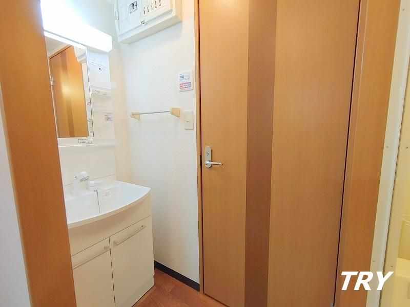 �y���ʏ��z�@