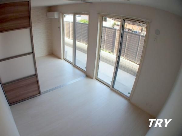 �y�Q���z�@