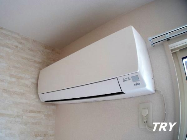 �y���̑��ݔ��z�@�G�A�R��