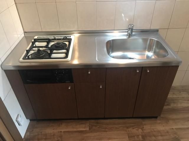 �y�L�b�`���z�@