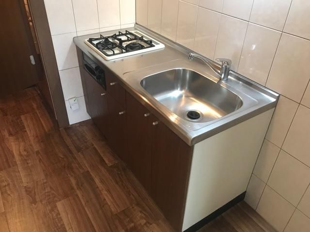 �y�L�b�`���z�@