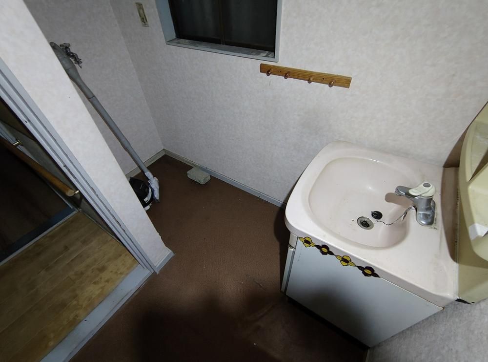 �y���ʏ��z�@