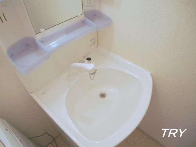 �y���ʏ��z�@