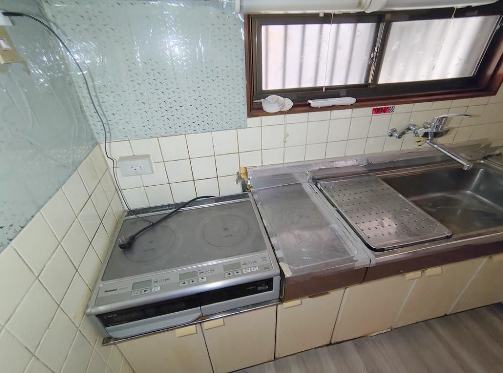 �y�L�b�`���z�@