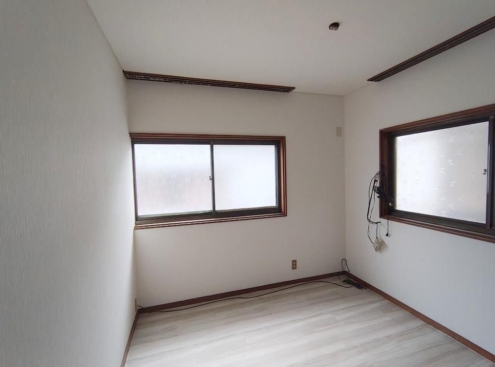 �y���̑������E�X�y�[�X�z�@