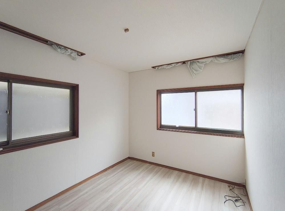 �y���̑������E�X�y�[�X�z�@