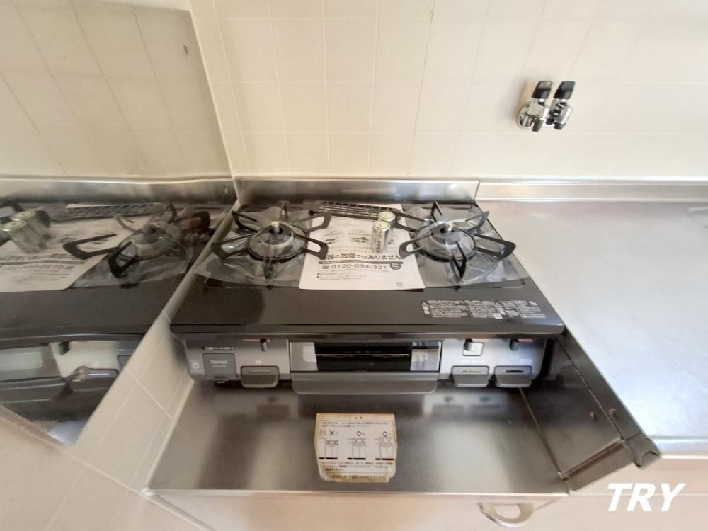 �y�L�b�`���z�@