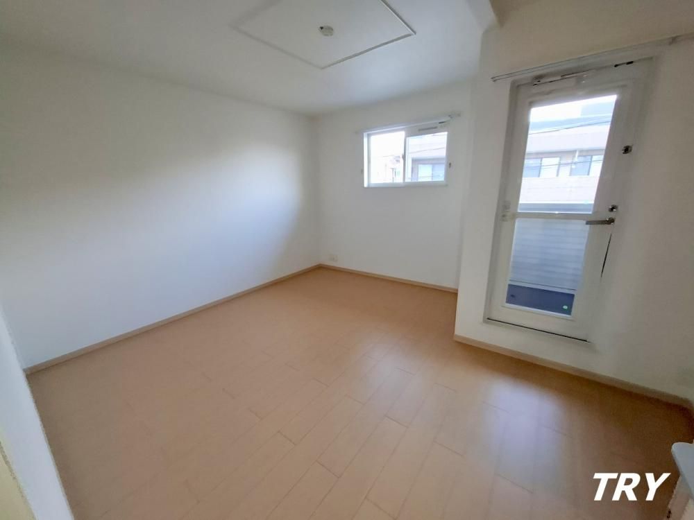 �y�Q���z�@