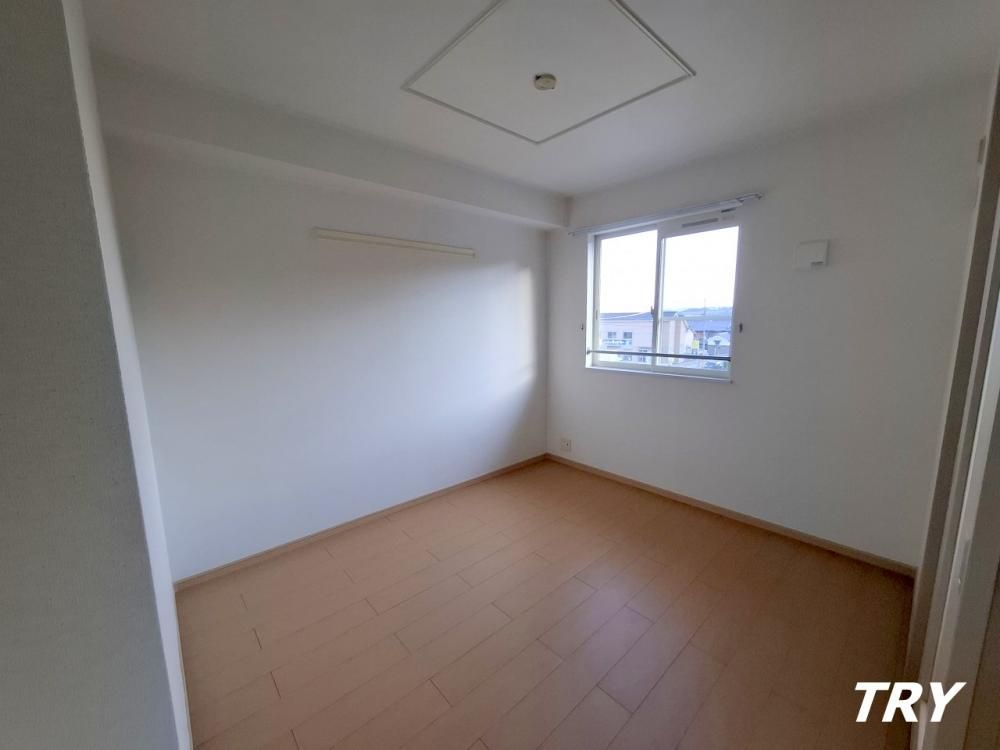 �y���̑������E�X�y�[�X�z�@