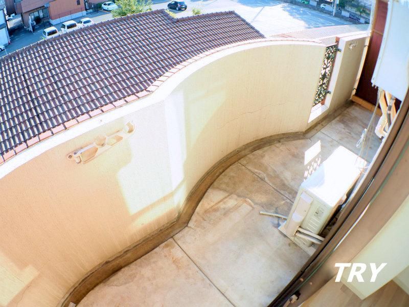 �y�o���R�j�[�z�@