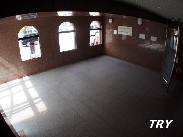 �y�G���g�����X�z�@