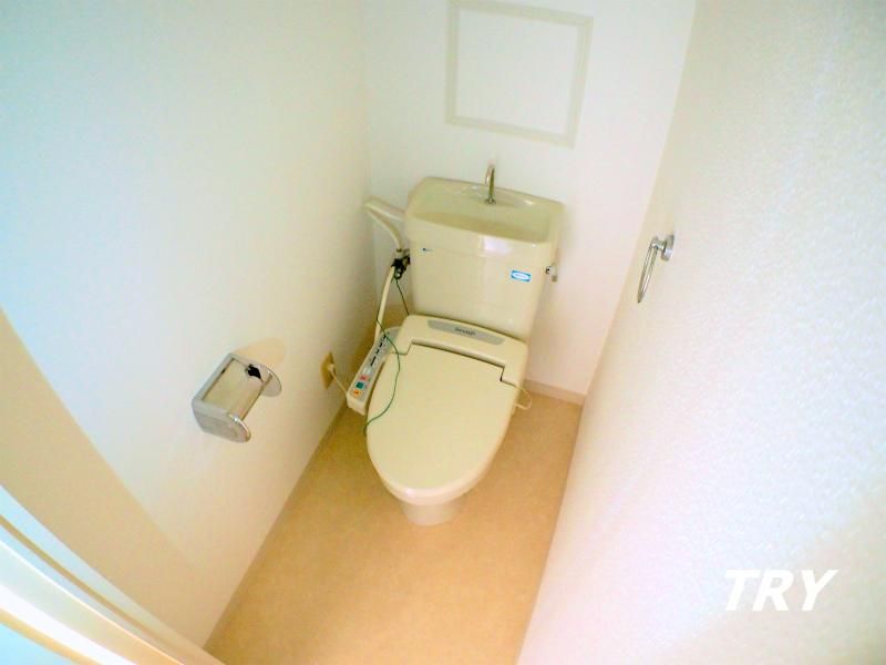 �y�g�C���z�@