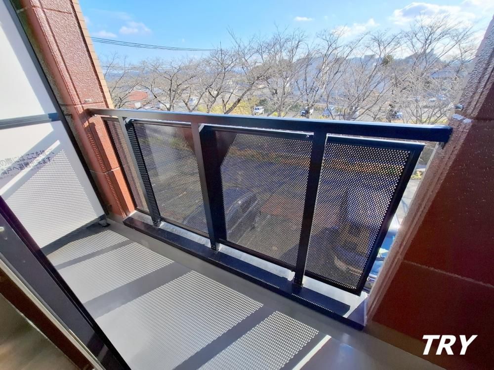 �y�o���R�j�[�z�@