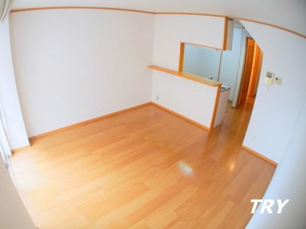�y�����E���r���O�z�@���r���O
