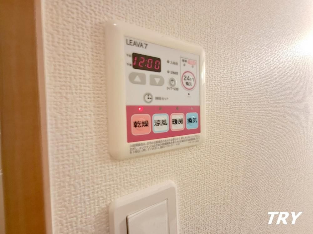 �y���ʏ��z�@